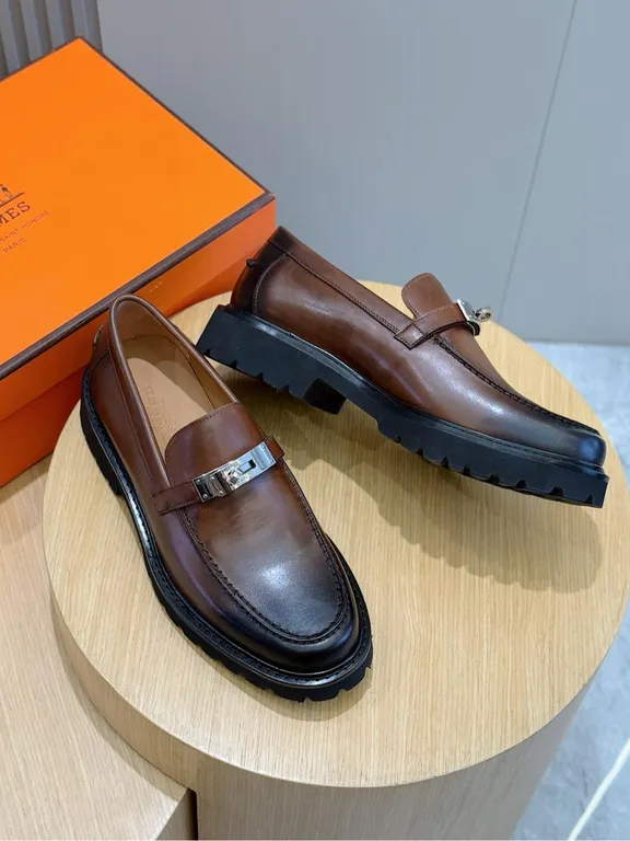 Hermes Shoe 